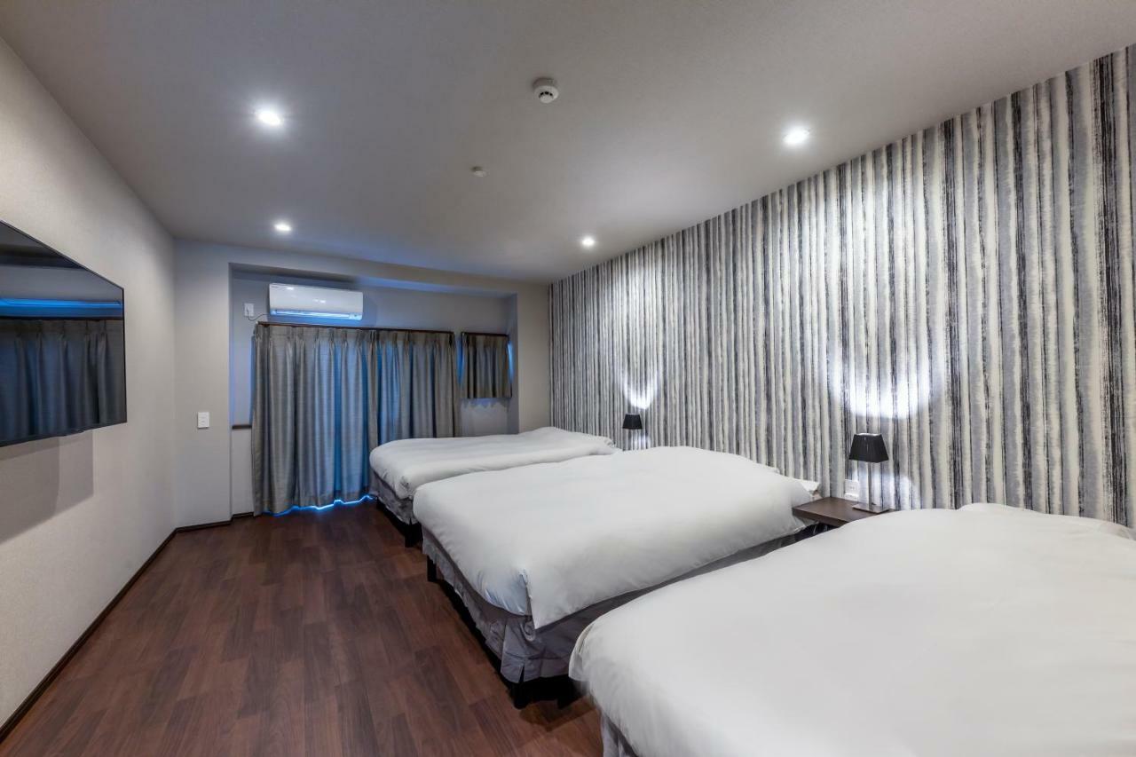 Отель Kyoto Takatsuji Rose Heights Экстерьер фото